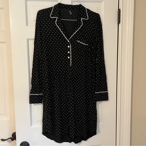 GAP maternity nightgown